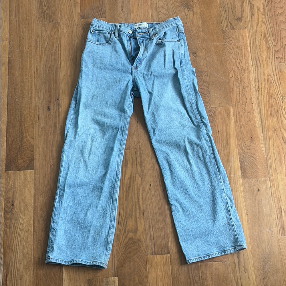 Women’s Light Blue Jeans